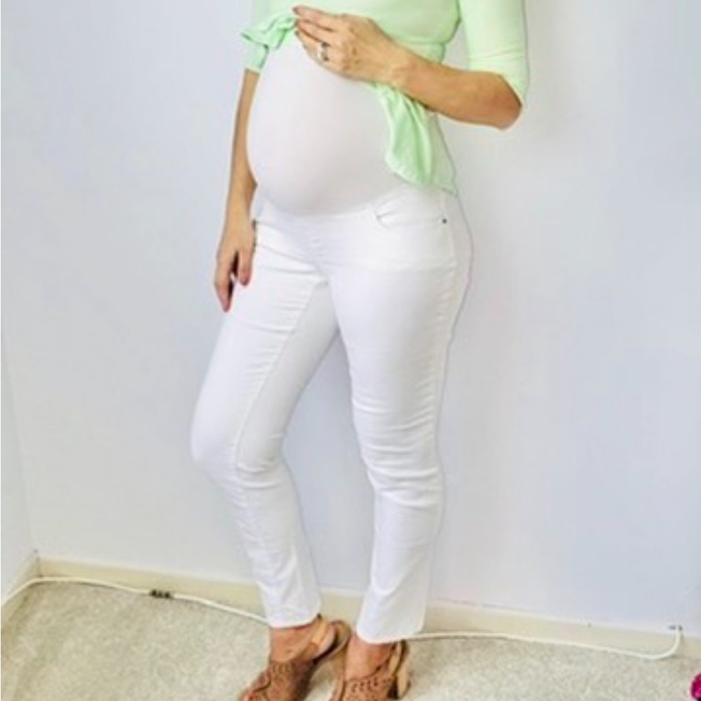A Pea In The Pod maternity white pants size M